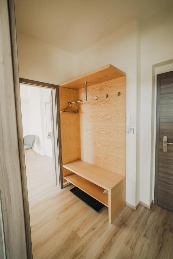 פלזן New Equipped Apartment In The City Center מראה חיצוני תמונה